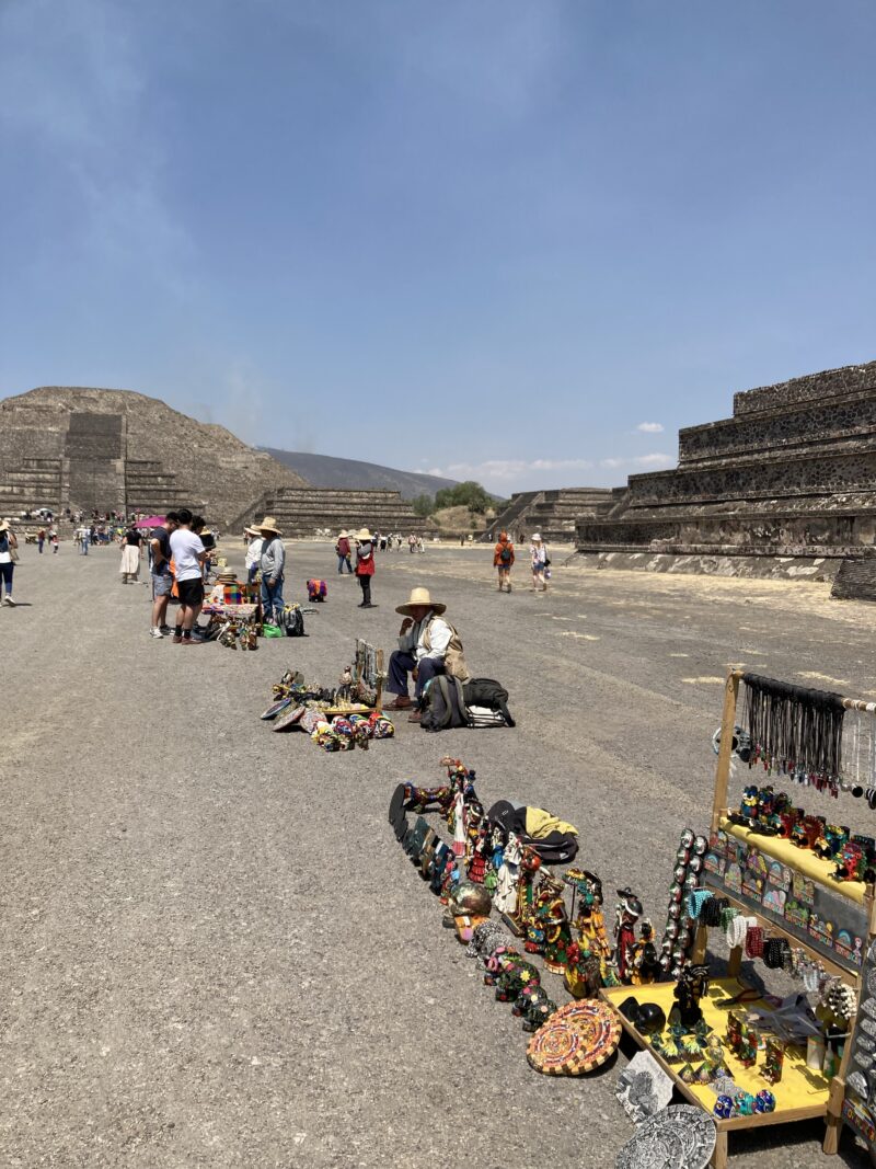 teotihuacan-death-road